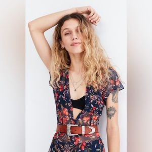 Urban Outfitters Western Style Leather Brown Silver Size Medium